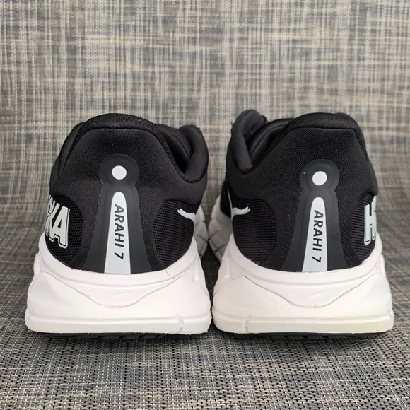 Hoka Women's Arahi 7 Black and White Sneakers Running Shoes Size 11 - Picture 6 of 14